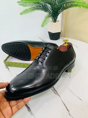 new Stock—paul Smith quality Leather Full Boxed