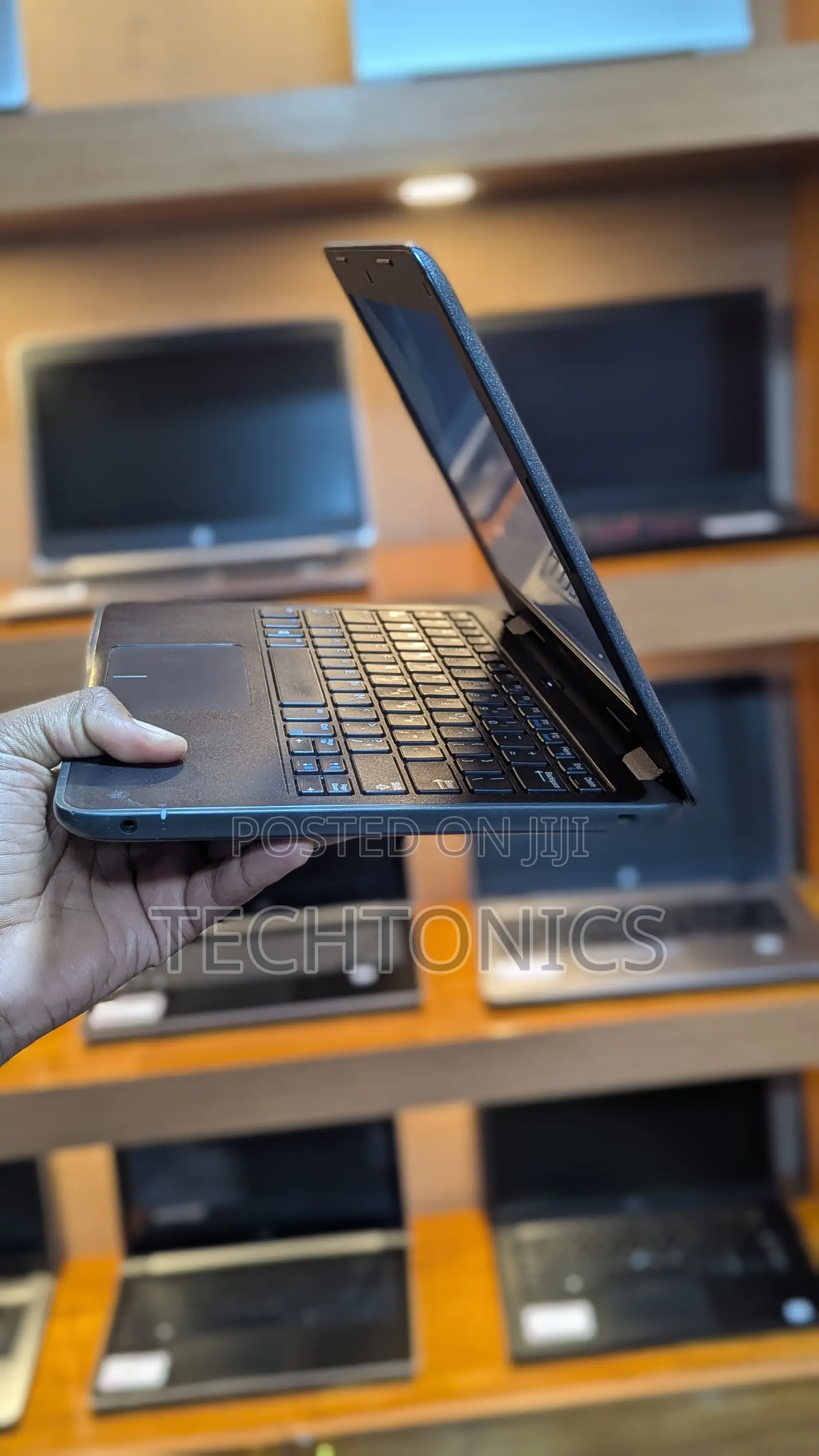 Laptop Dell Latitude 3189 8GB Intel Pentium SSD 128GB