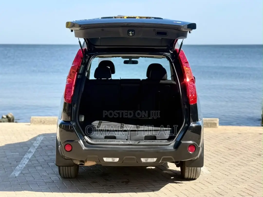 Nissan X-Trail 2009 Black