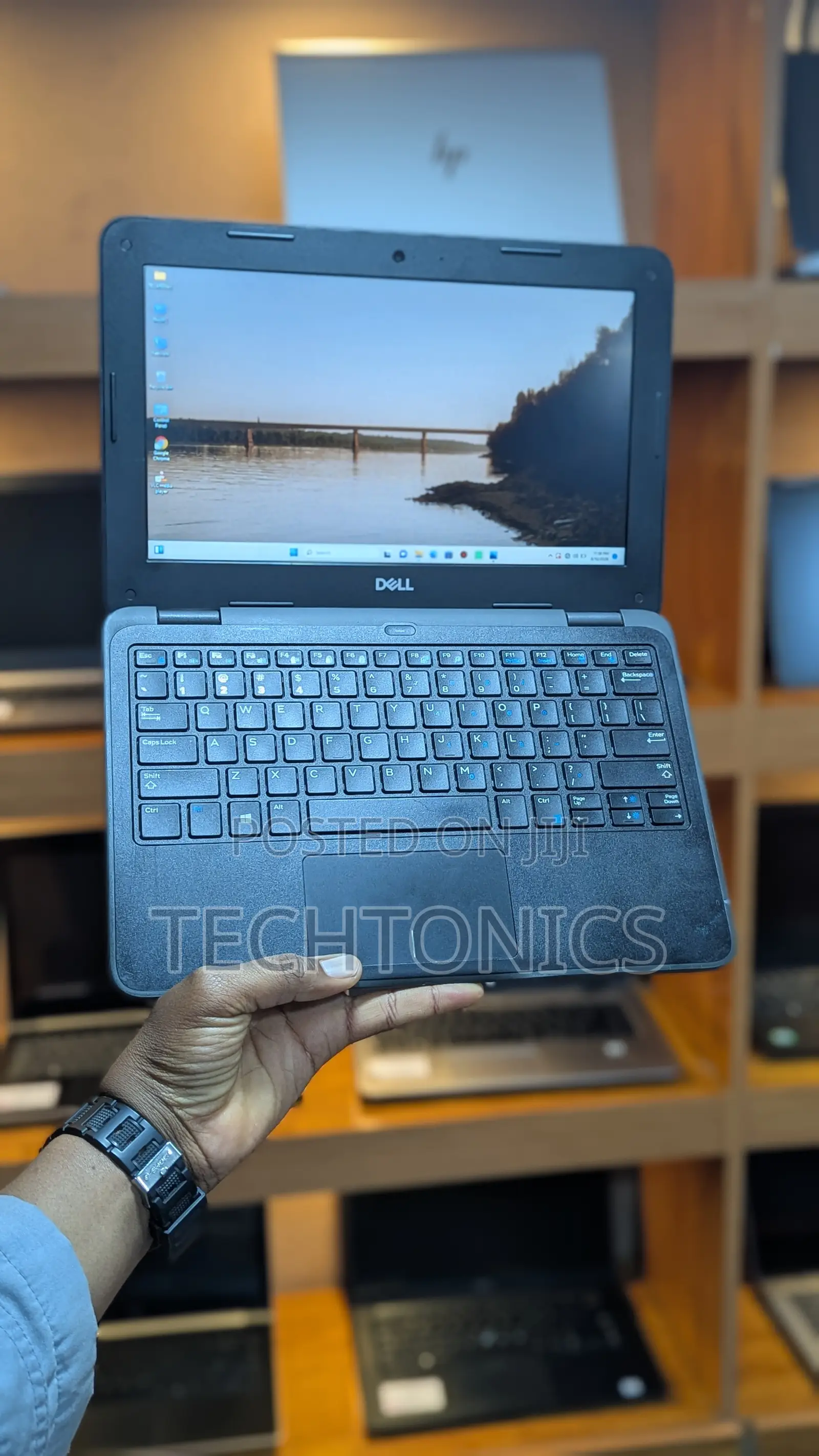 Laptop Dell Latitude 3189 8GB Intel Pentium SSD 128GB