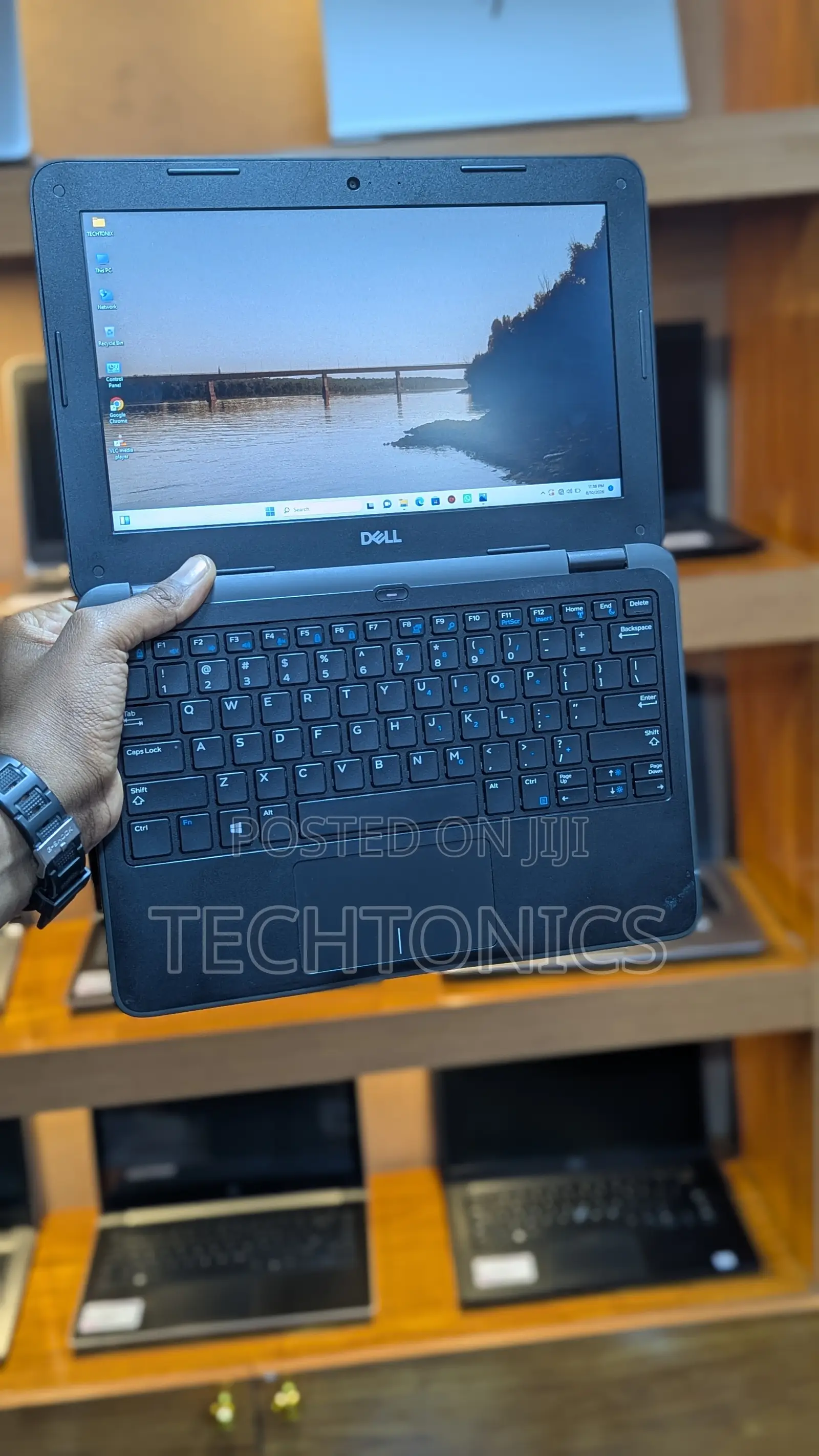 Laptop Dell Latitude 3189 8GB Intel Pentium SSD 128GB
