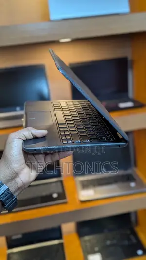 Laptop Dell Latitude 3189 8GB Intel Pentium SSD 128GB