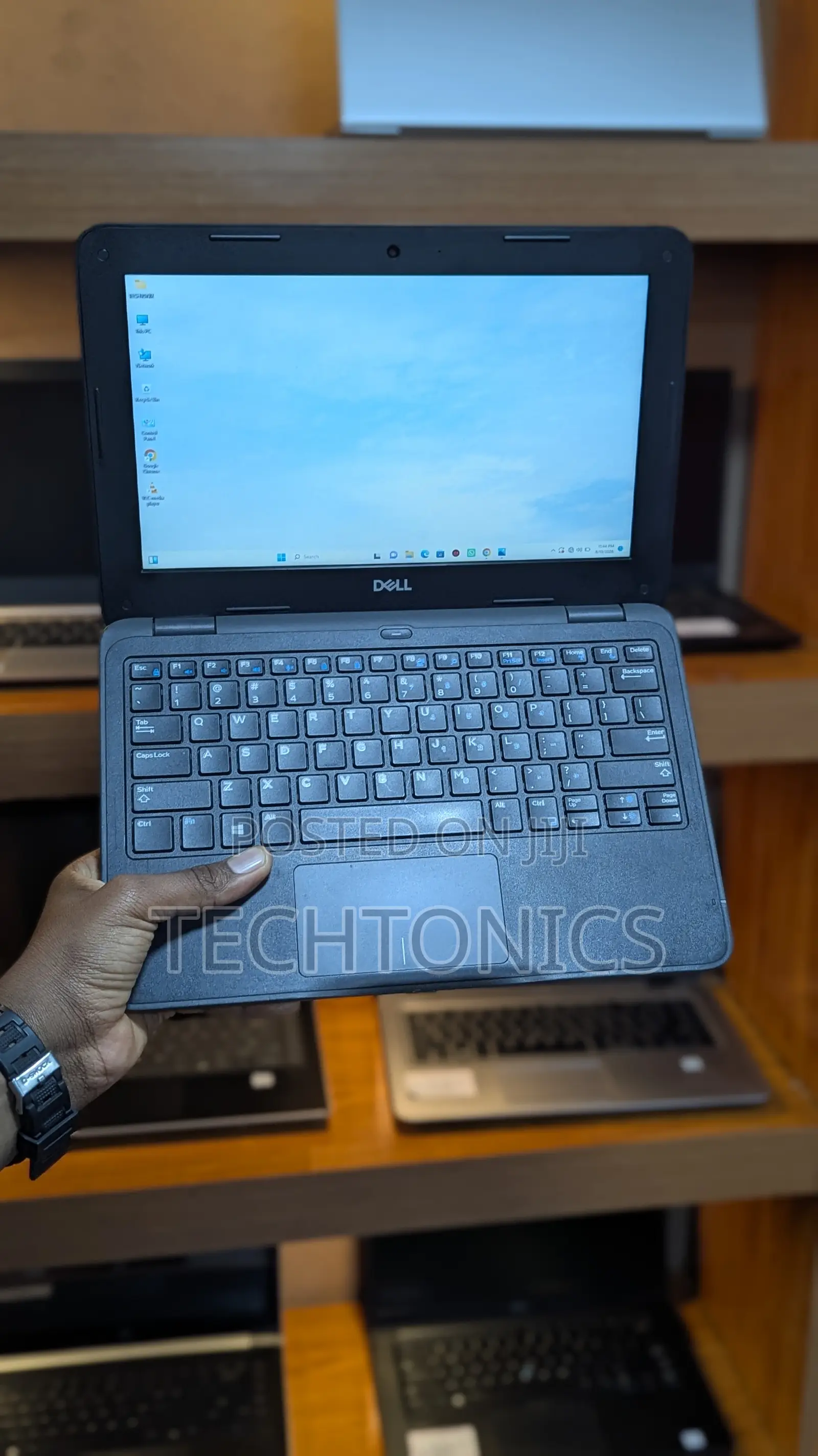 Laptop Dell Latitude 3189 8GB Intel Pentium SSD 128GB