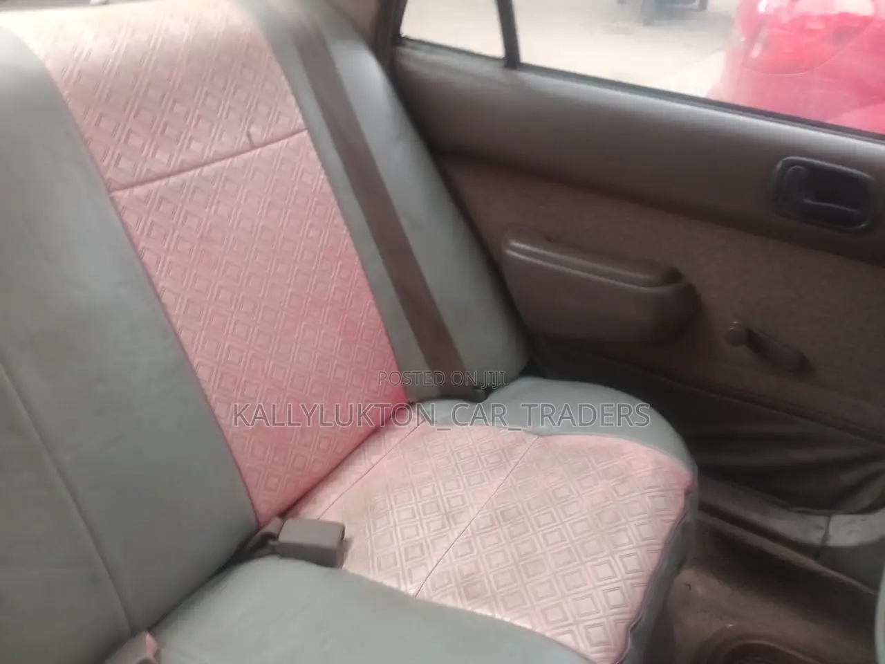 Toyota Corolla 2000 Silver