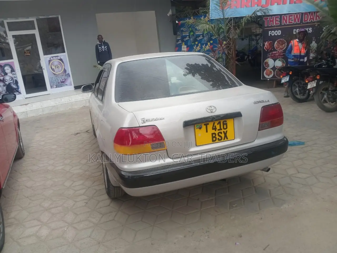 Toyota Corolla 2000 Silver