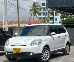 Mazda Verisa 2008 White