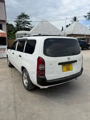 Toyota Probox 2004 White
