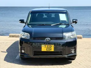 Toyota Corolla Rumion 2008 Black