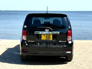 Toyota Corolla Rumion 2008 Black