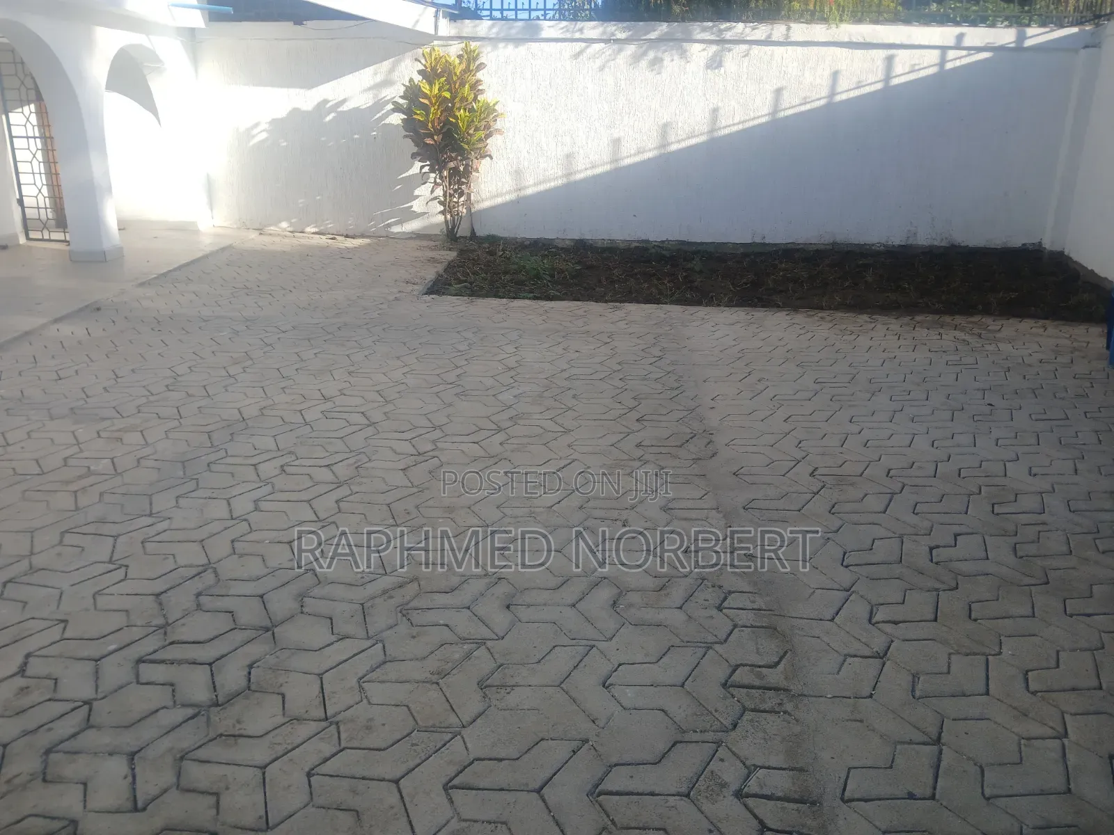 3bdrm House in Tanzania Realestates, Njiro for rent