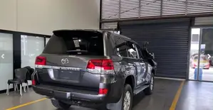 Toyota Land Cruiser 4.5 V8 VXR 2019 Gray
