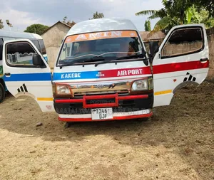 Toyota HiAce 2008 Beige