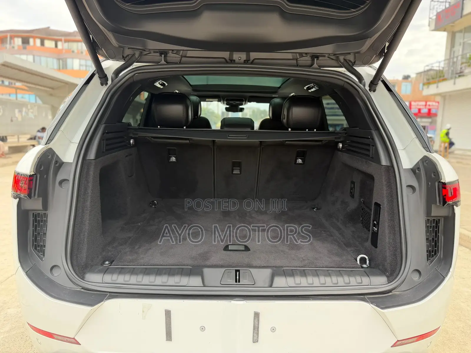 Land Rover Range Rover Sport P440e Autobiography 4WD 2023 White