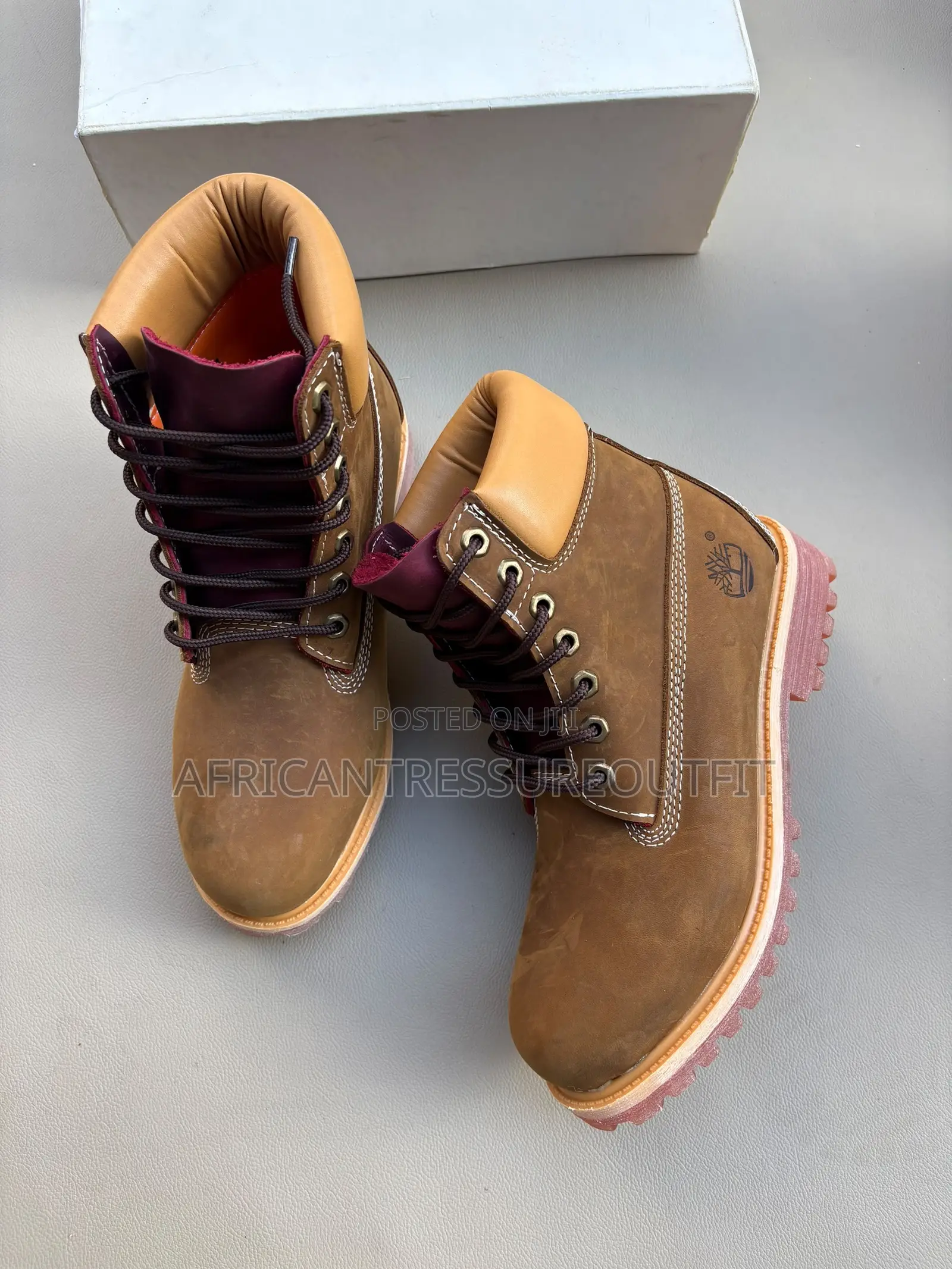 Timberland 6 Inch Premium Boots Collection