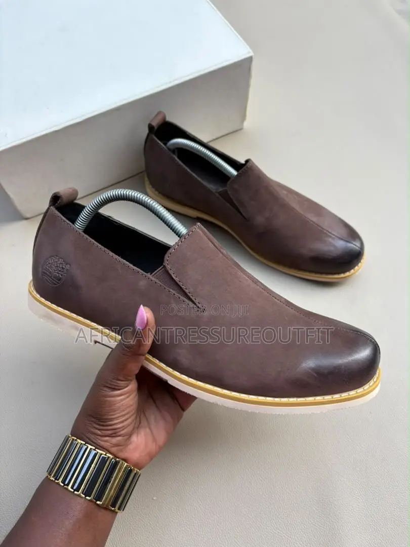 Timberland Slip on Leather Shoes With Contrasting White Outsole