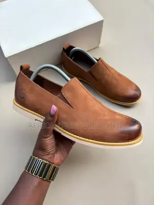 Timberland Slip on Leather Shoes With Contrasting White Outsole