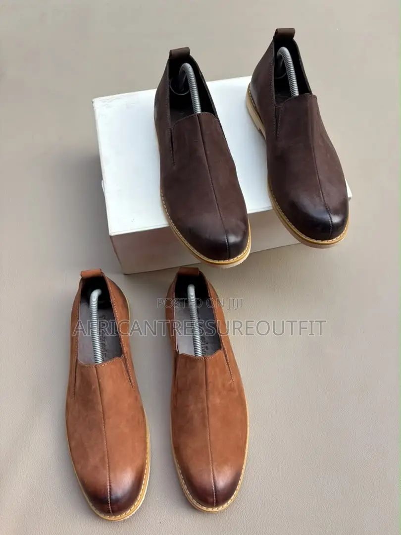 Timberland Slip on Leather Shoes With Contrasting White Outsole