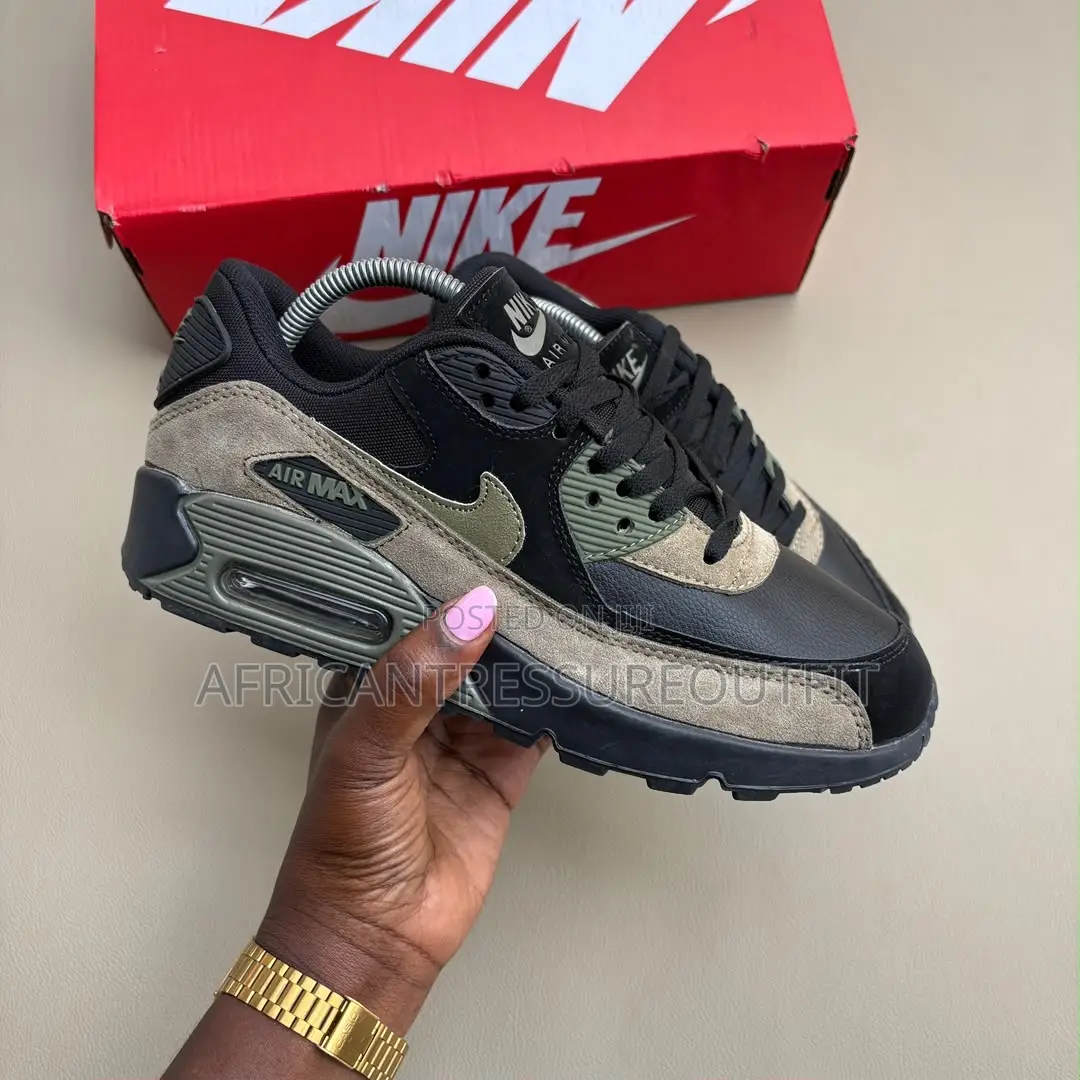 Nike Air Max 90 Leather Sneakers Collection
