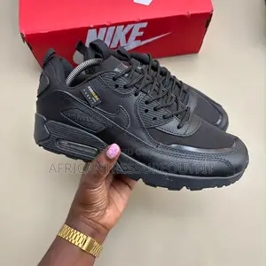 Nike Air Max 90 Leather Sneakers Collection