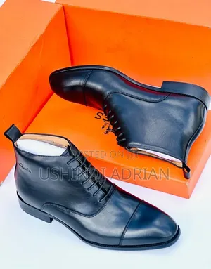 new Stock–clarks Bootsbrand: Clarks Bootsize: 39–46