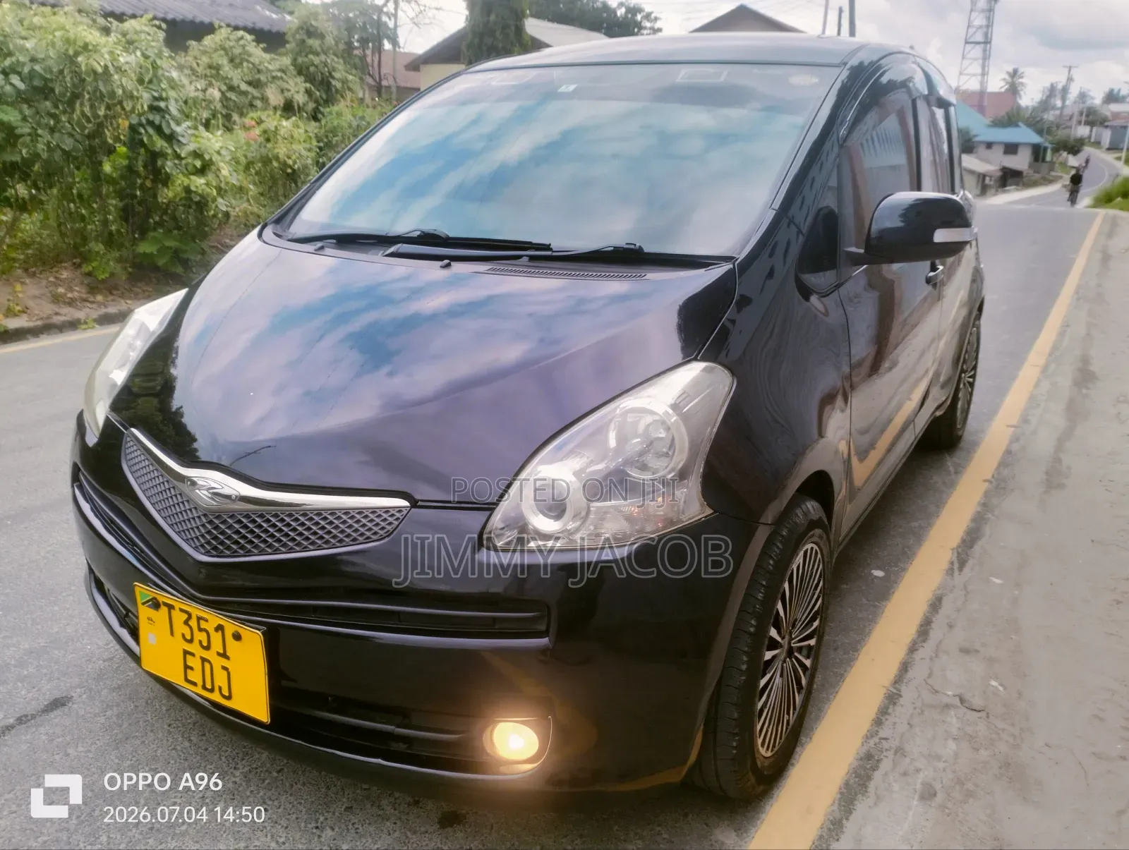 Toyota Ractis 2008 Black