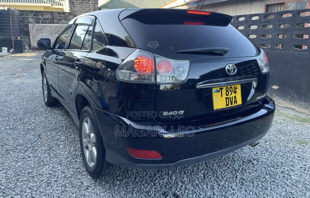 Toyota Harrier 2.4 2006 Black
