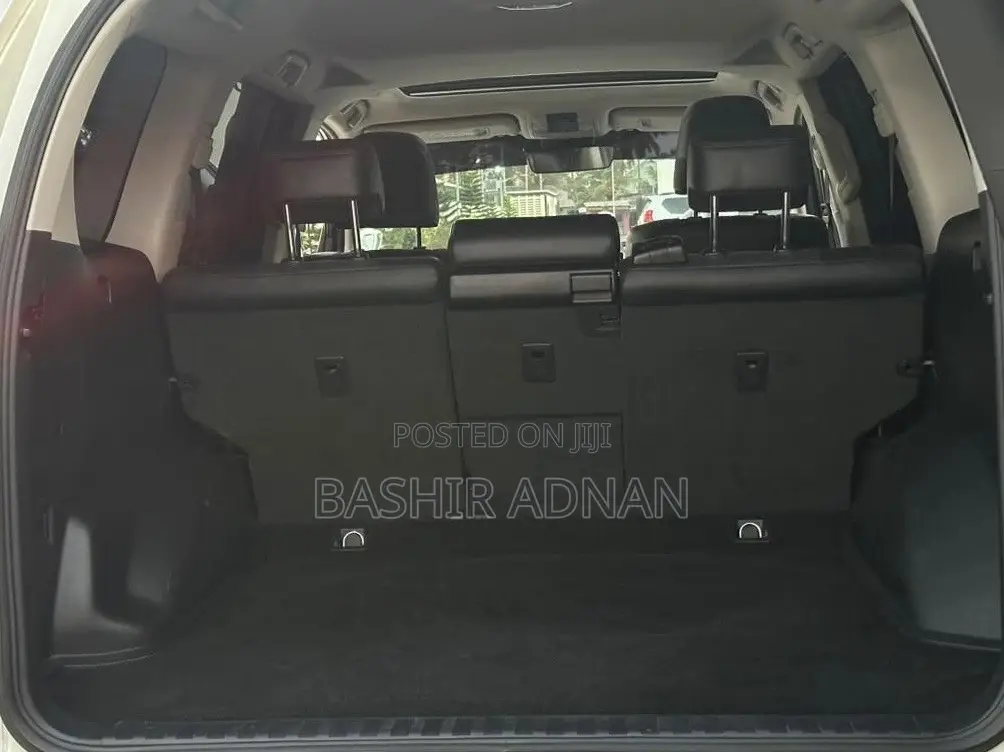 Toyota Land Cruiser Prado 2.8 2019 White