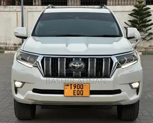 Toyota Land Cruiser Prado 2.8 2019 White