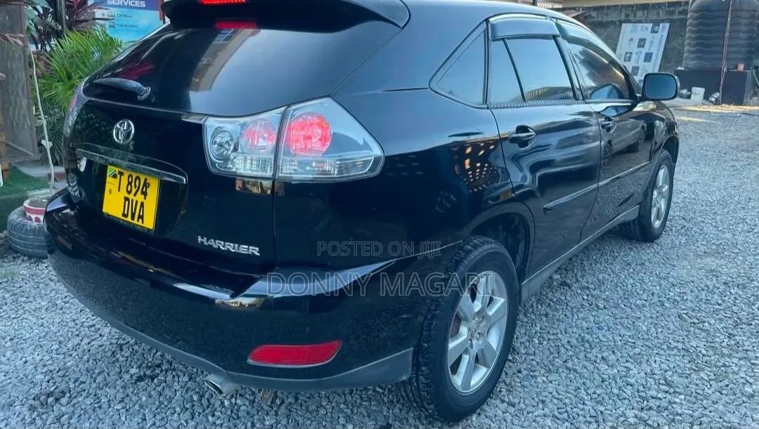 Toyota Harrier 2006 Black