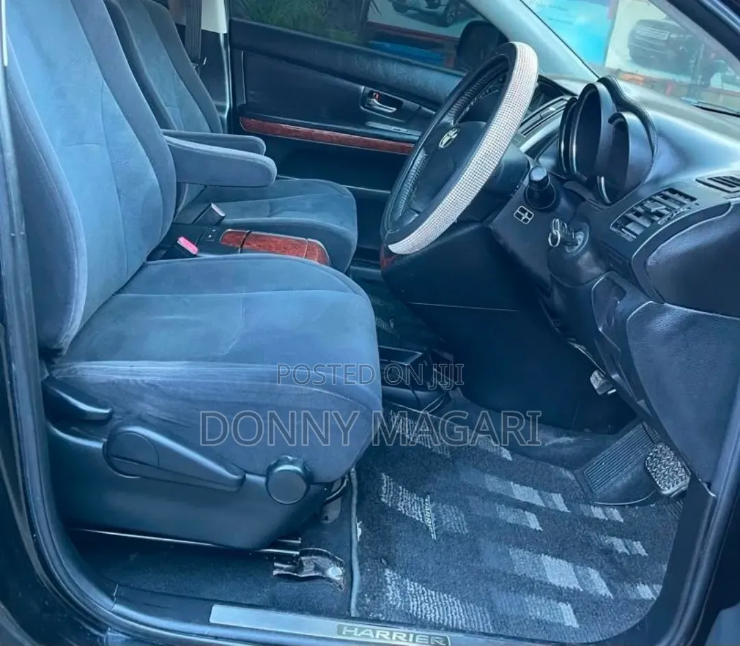 Toyota Harrier 2006 Black