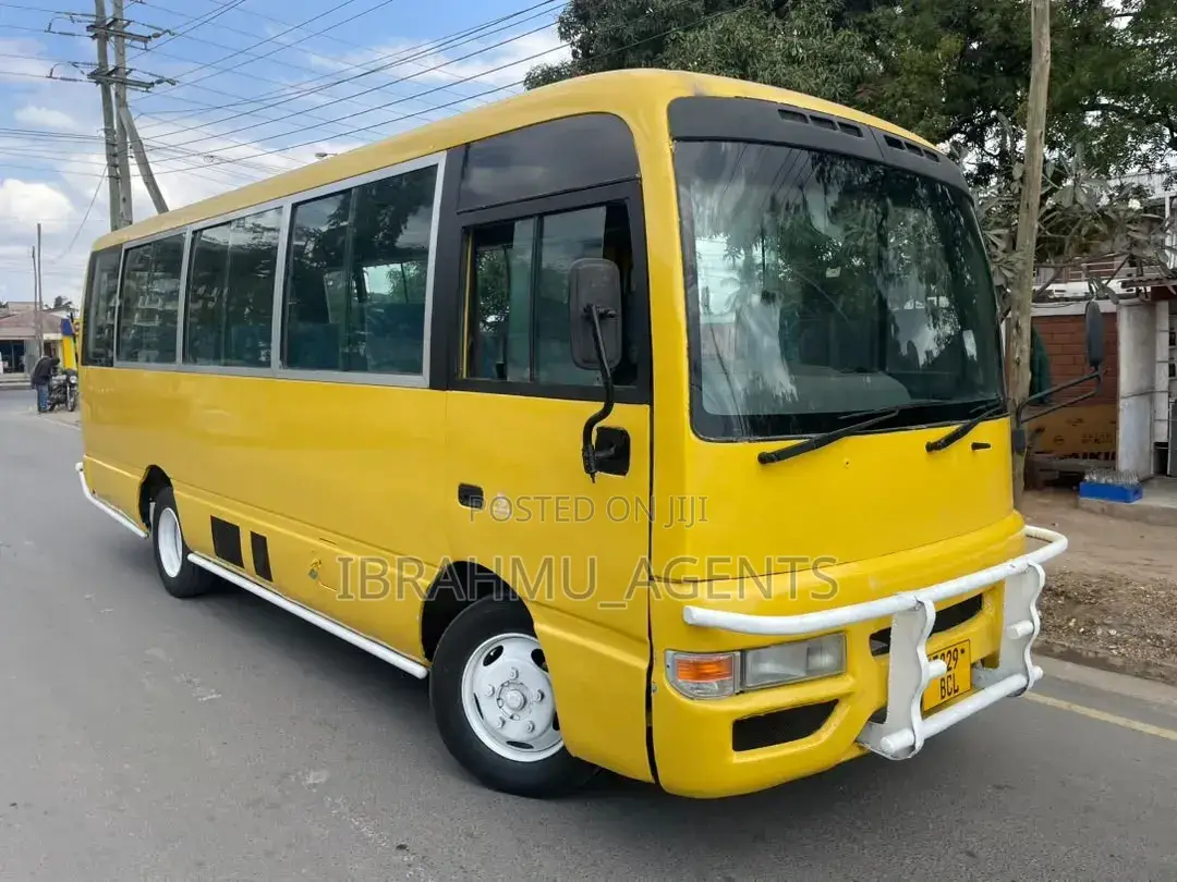 Nissan Civilian 1999 Yellow