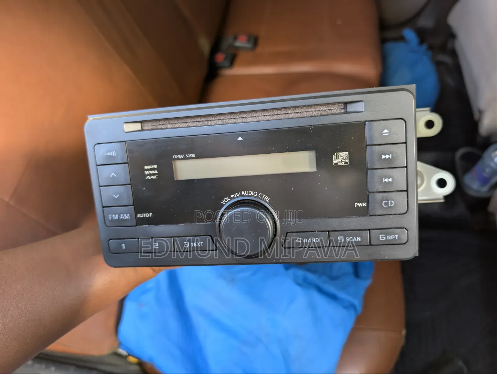 Original Toyota Radio