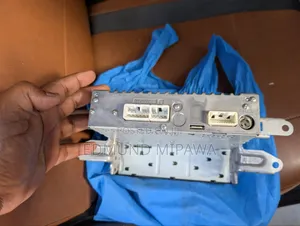 Original Toyota Radio