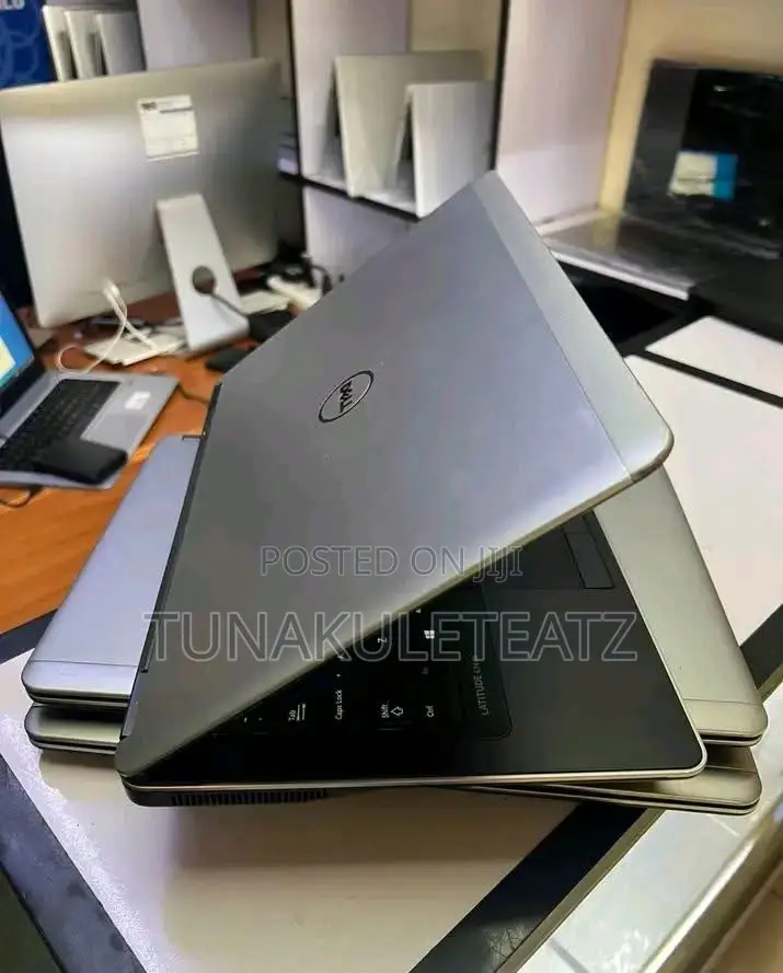 Laptop Dell Latitude 7440 8GB Intel Core i7 SSD 256GB