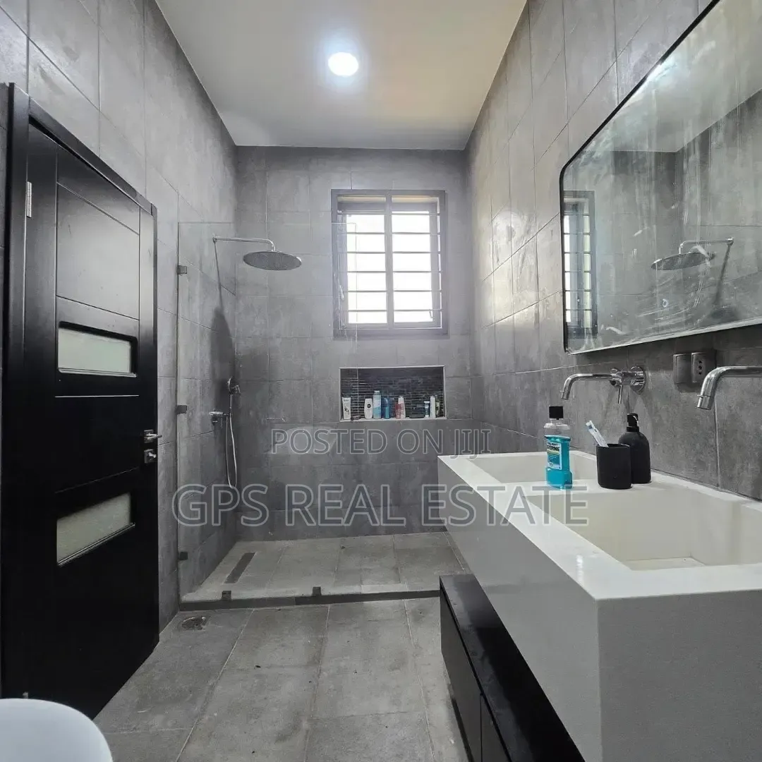 4bdrm House in Mbweni Jkt, Kinondoni for sale