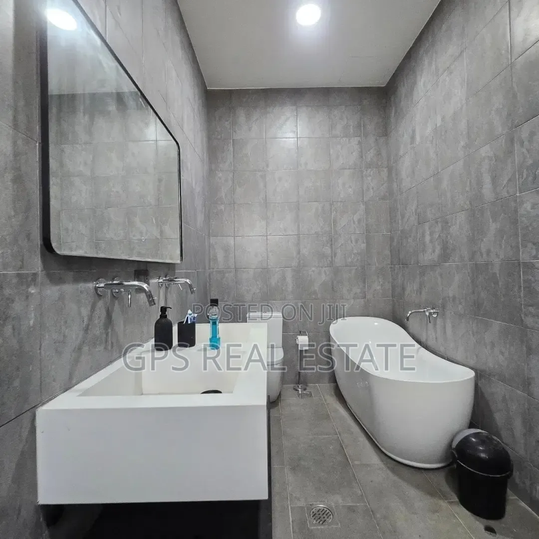 4bdrm House in Mbweni Jkt, Kinondoni for sale