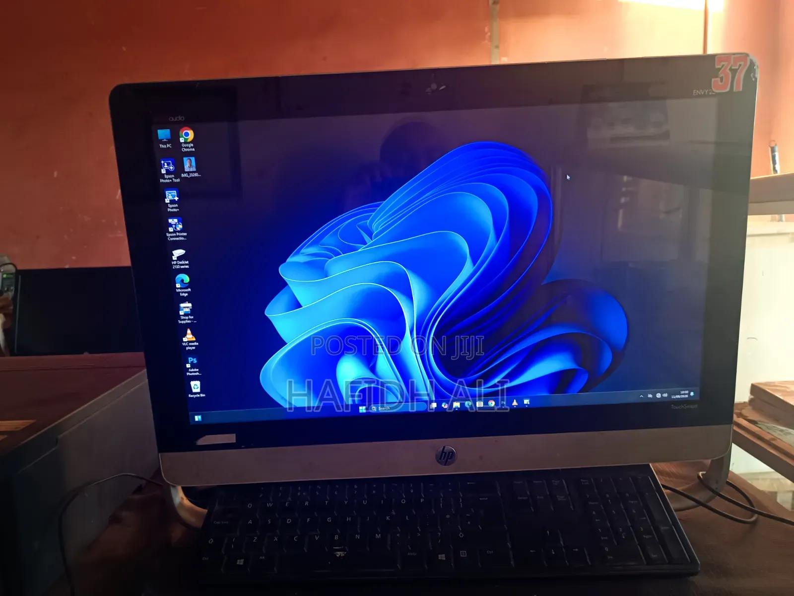 Desktop Computer HP Envy 8GB Intel Core i5 HDD 500GB