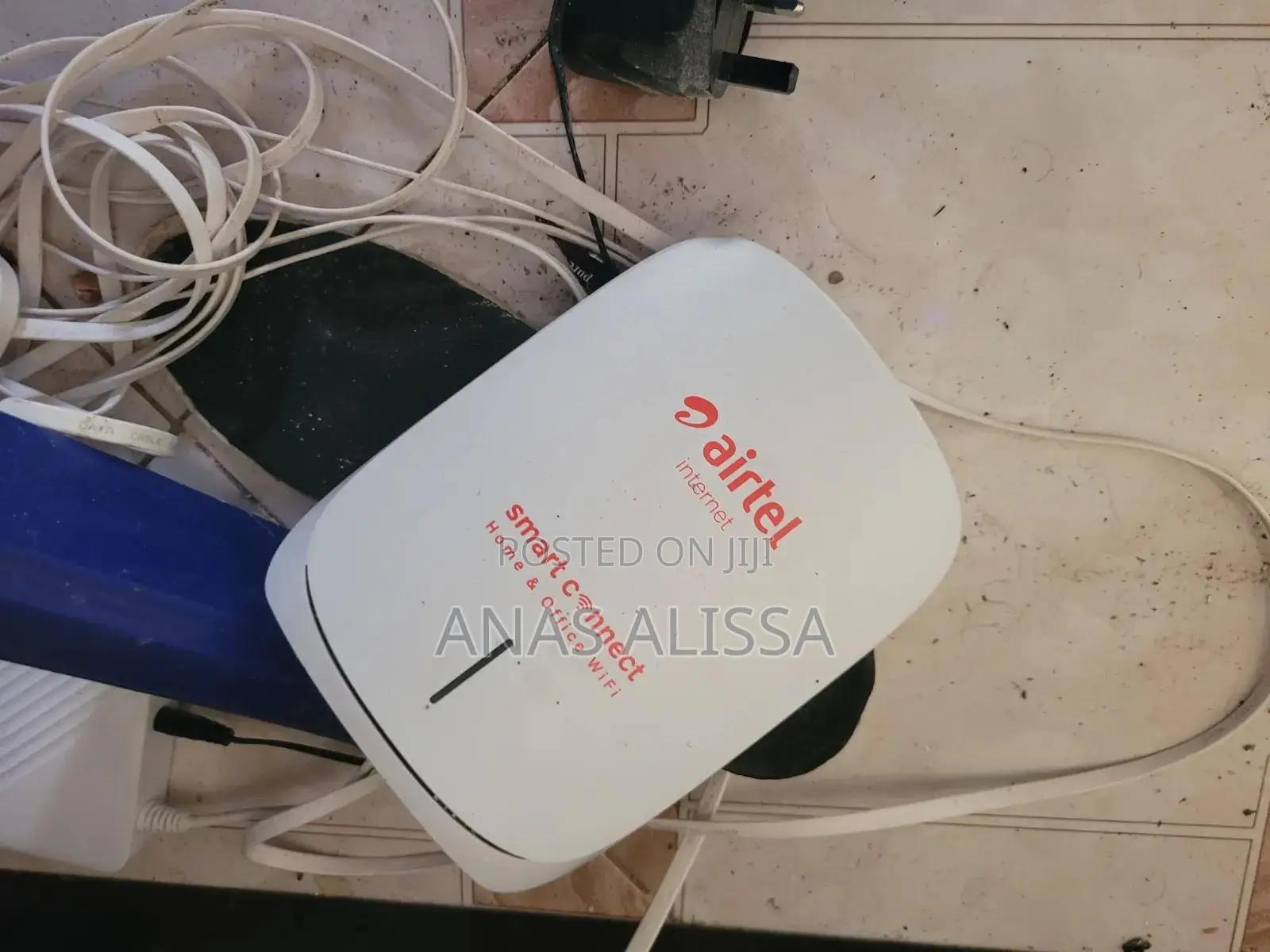 Kifaa Cha Wi-Fi Kiko Katika Hali Nzuri, Kimetumika Kwa Miezi 3