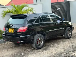 Toyota Harrier 2005 Black