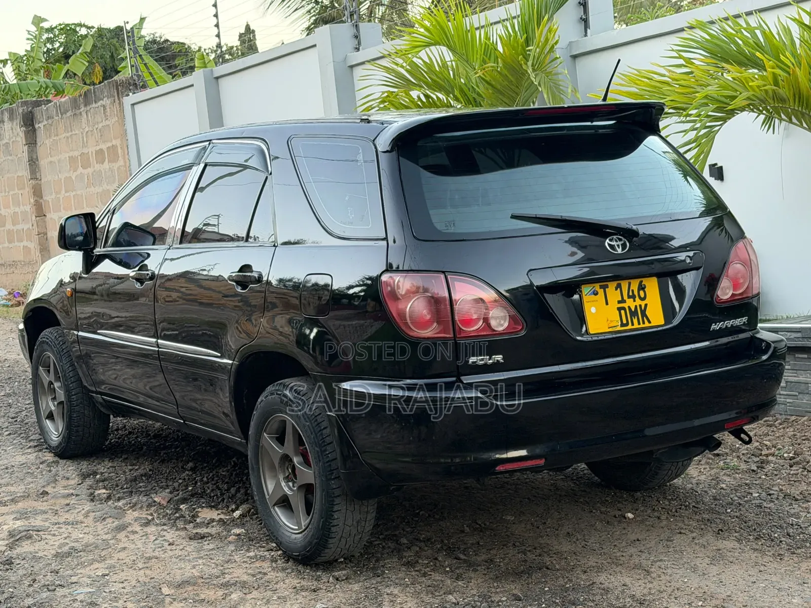Toyota Harrier 2005 Black
