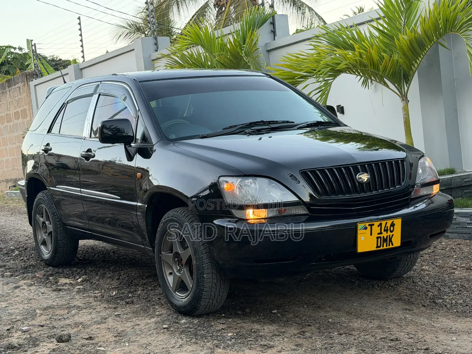 Toyota Harrier 2005 Black