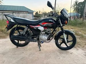 New TVS HLX 125 2026 Black