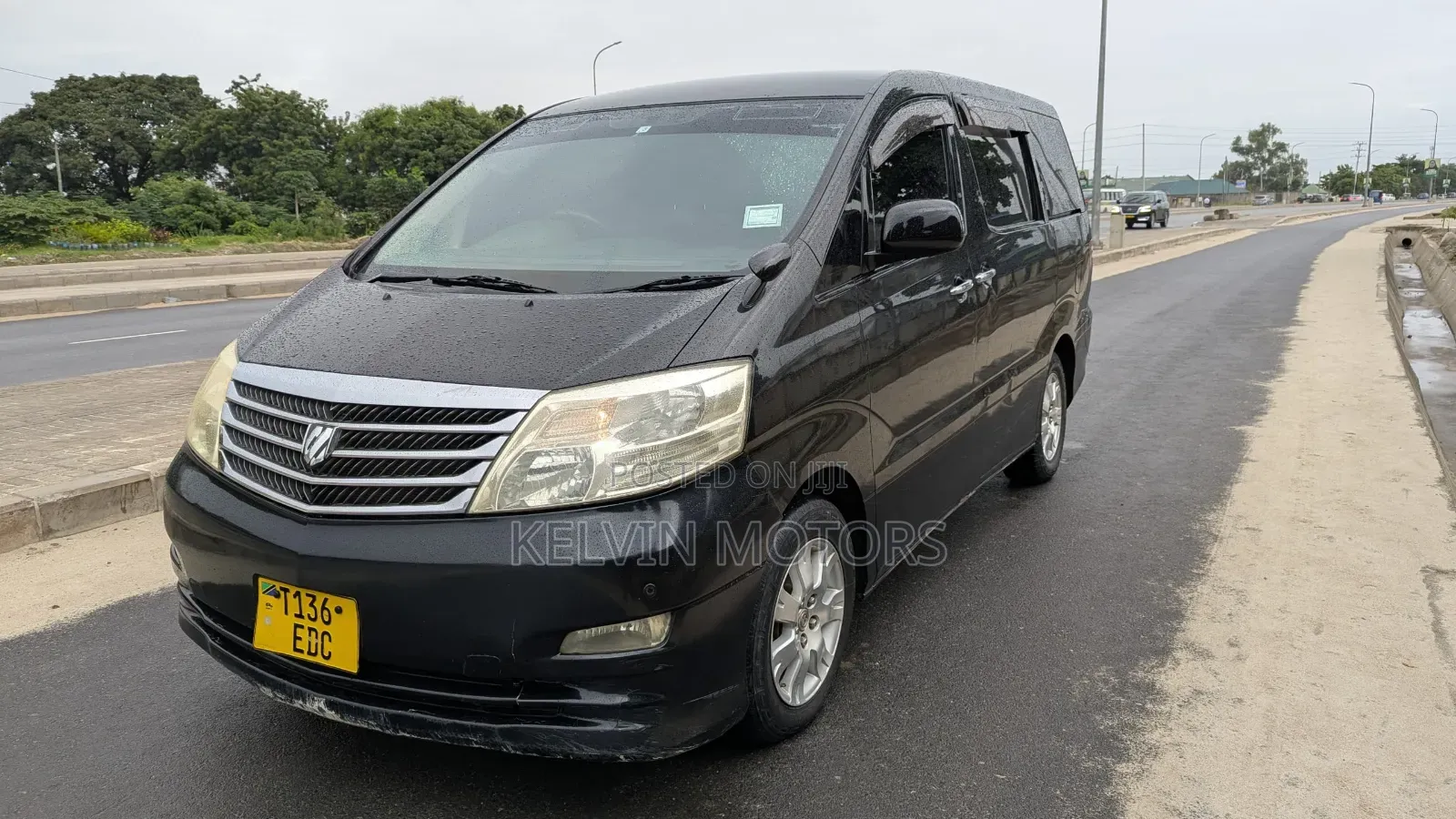 Toyota Alphard 2007 Black