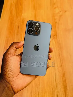 Apple iPhone 15 Pro Max 1 TB Black