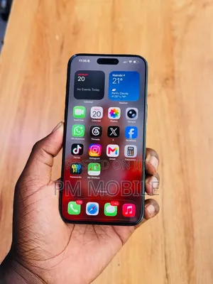 Apple iPhone 15 Pro Max 1 TB Black