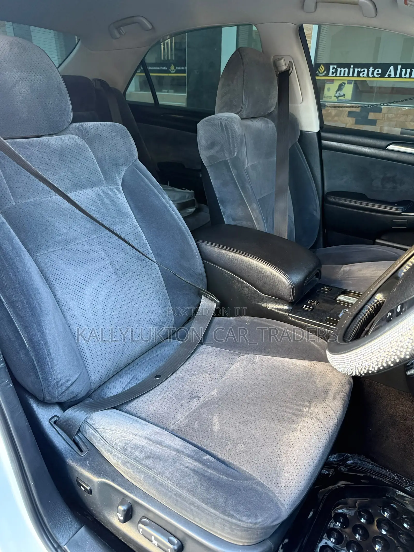 Toyota Crown 2007 White