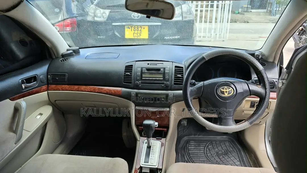 Toyota Premio 2008 Silver