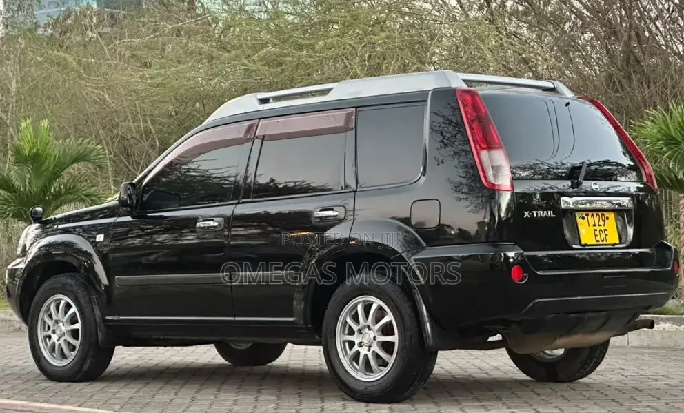 Nissan X-Trail 2.0 2006 Black