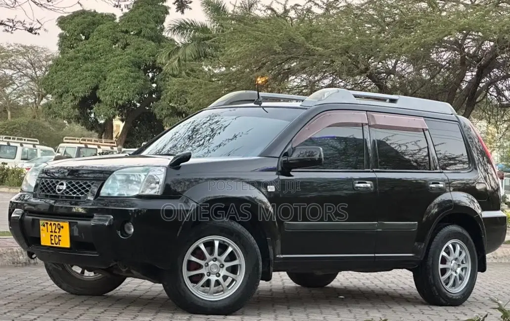 Nissan X-Trail 2.0 2006 Black