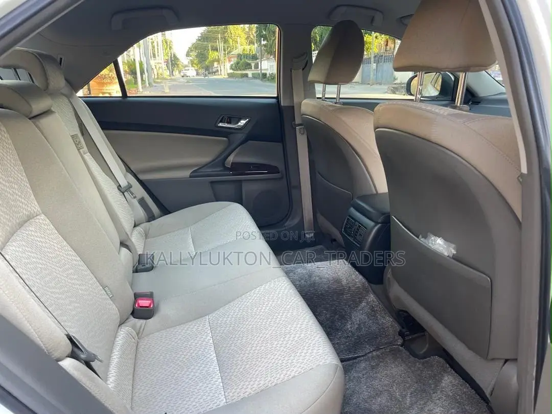 Toyota Mark X 2010 White
